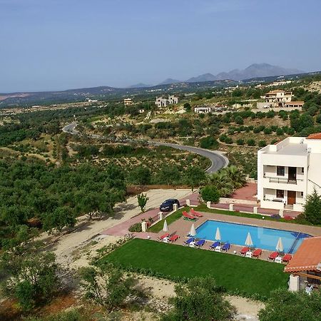 Villa Laga With Pool, 300M To Taverns, Childrens Area, Bbq! Kirianna Exterior foto