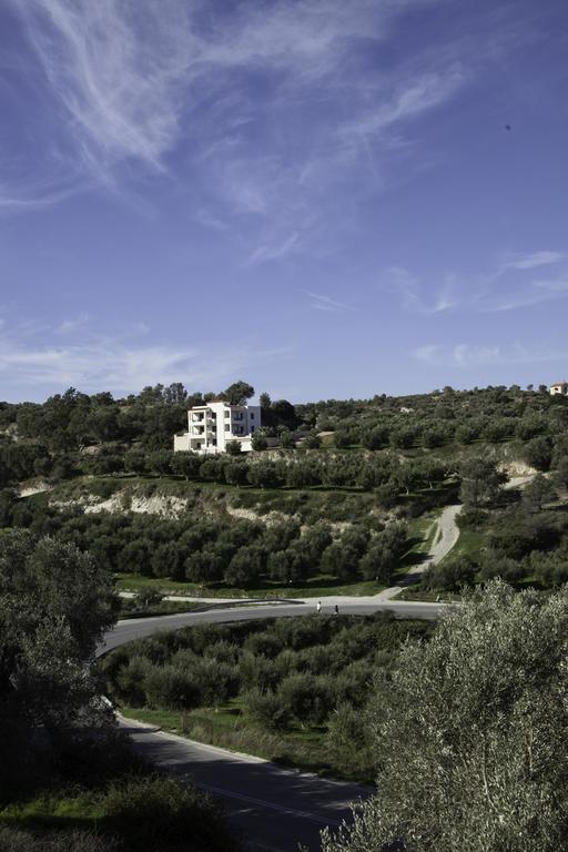 Villa Laga With Pool, 300M To Taverns, Childrens Area, Bbq! Kirianna Exterior foto